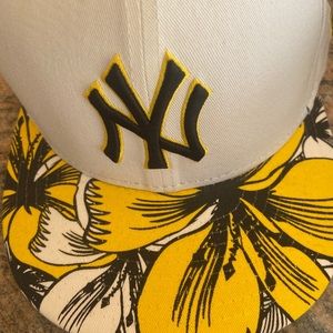 New York Yankee new era Hat